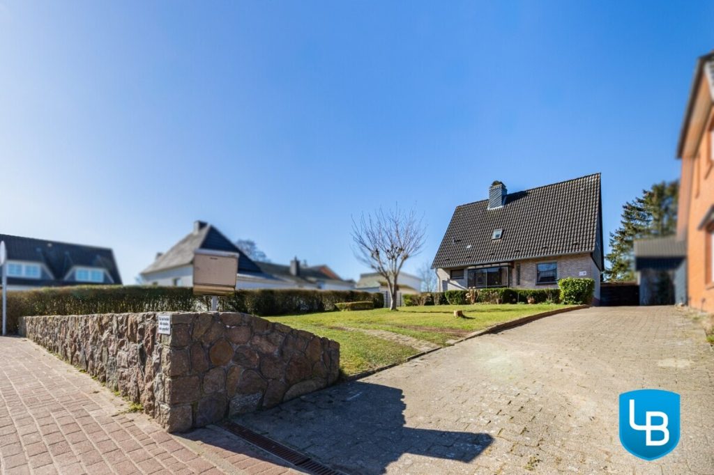 Immobilienangebot - Schwentinental - Alle & Rest (Wohnen) - Für die Familie - Einfamilienhaus mit großem Grundstück