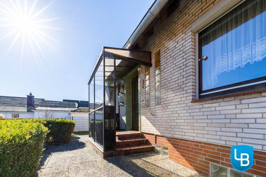 Immobilienangebot - Schwentinental - Alle & Rest (Wohnen) - Für die Familie - Einfamilienhaus mit großem Grundstück