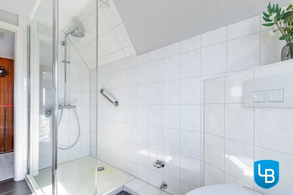 Immobilienangebot - Schwentinental - Alle & Rest (Wohnen) - Für die Familie - Einfamilienhaus mit großem Grundstück