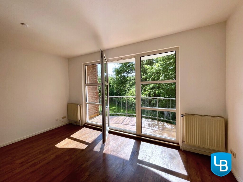 Immobilienangebot - Kiel - Alle & Rest (Wohnen) - Charmante 2-Zimmer Wohnung mit Balkon in Kiel-Wik!