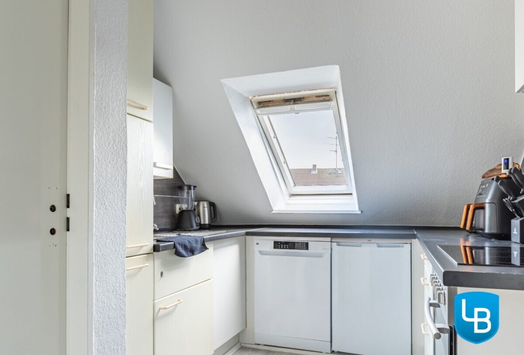 Immobilienangebot - Plön - Alle & Rest (Wohnen) - Tolle Investitionsmöglichkeit! 
MFH mit Gewerbeeinheit und guter Rendite in Plön!