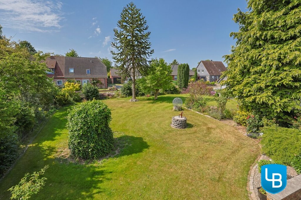 Immobilienangebot - Rathjensdorf / Theresienhof - Alle & Rest (Wohnen) - Idylle am Feldrand: Einfamilienhaus auf großem Grundstück mit zusätzlicher Bebauungsmöglichkeit