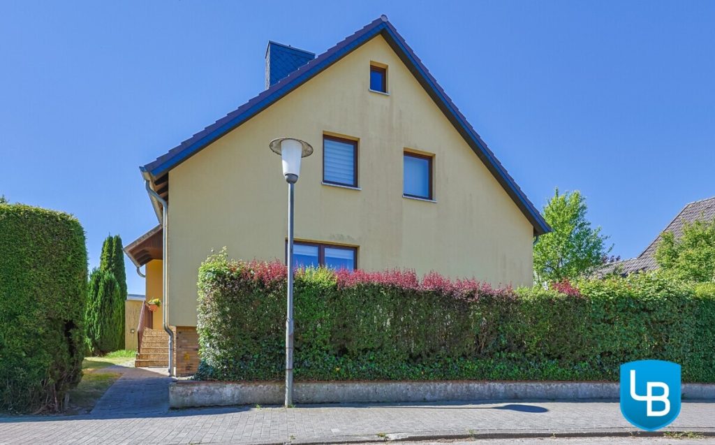 Immobilienangebot - Heikendorf - Alle & Rest (Wohnen) - Zweifamilienhaus mit separatem Bungalow als Kapitalanlage oder später mal selbst einziehen