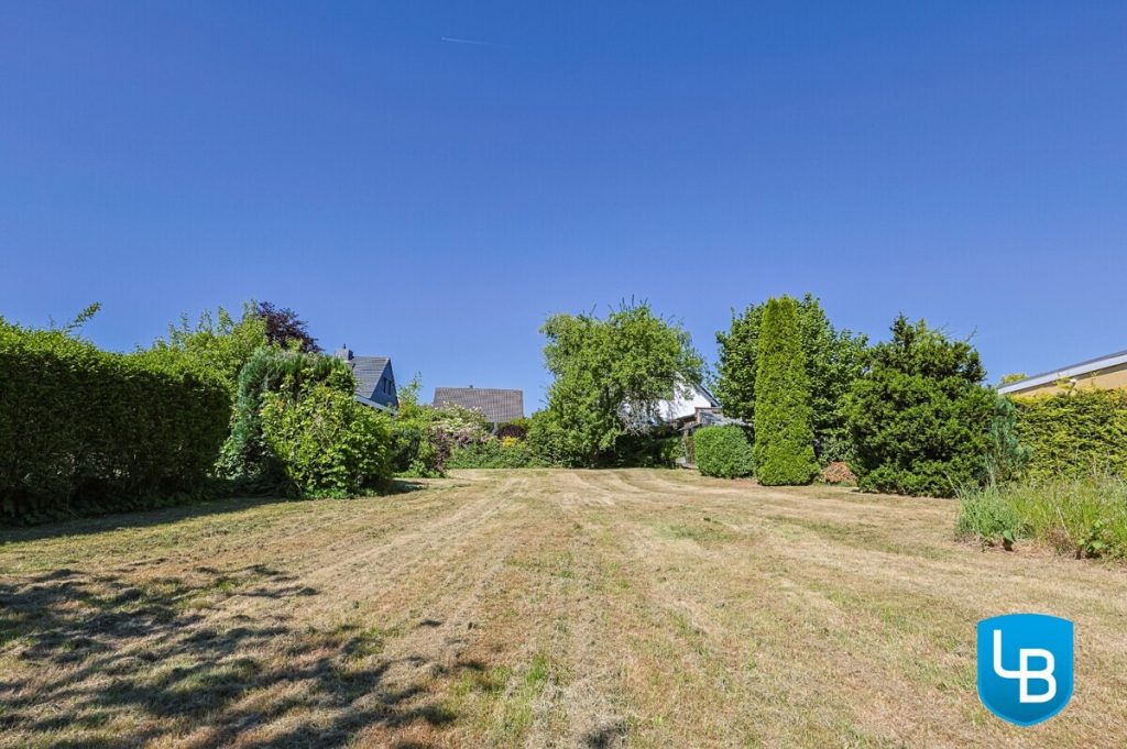 Immobilienangebot - Heikendorf - Alle & Rest (Wohnen) - Zweifamilienhaus mit separatem Bungalow als Kapitalanlage oder später mal selbst einziehen