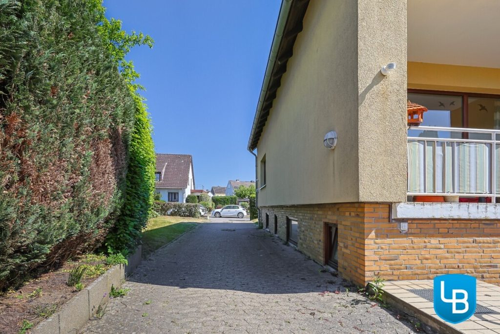 Immobilienangebot - Heikendorf - Alle & Rest (Wohnen) - Zweifamilienhaus mit separatem Bungalow als Kapitalanlage oder später mal selbst einziehen