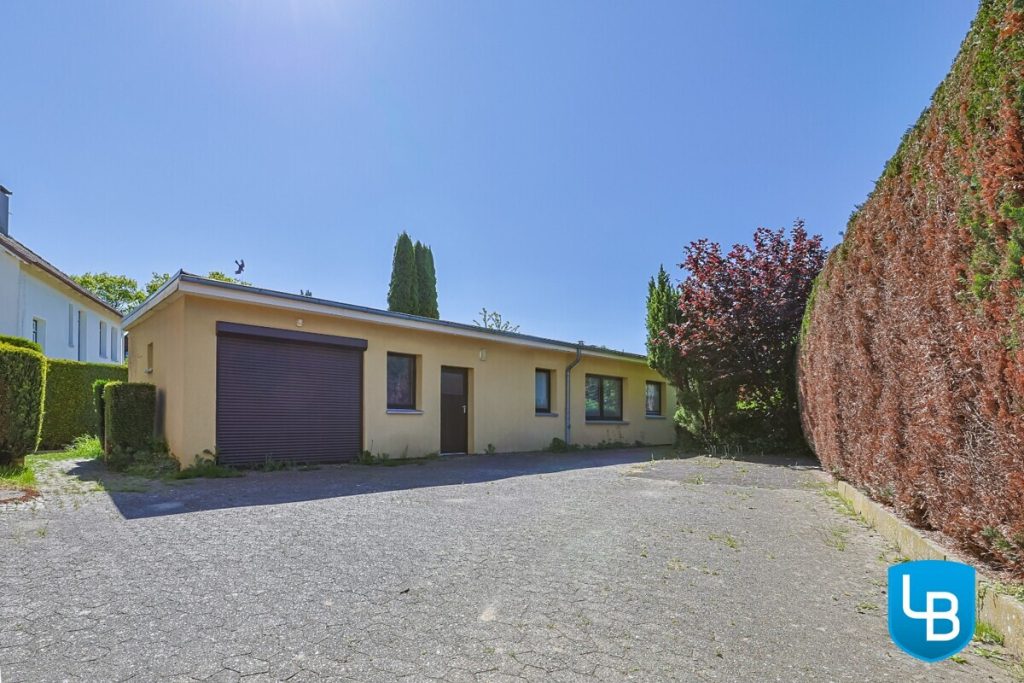Immobilienangebot - Heikendorf - Alle & Rest (Wohnen) - Zweifamilienhaus mit separatem Bungalow als Kapitalanlage oder später mal selbst einziehen