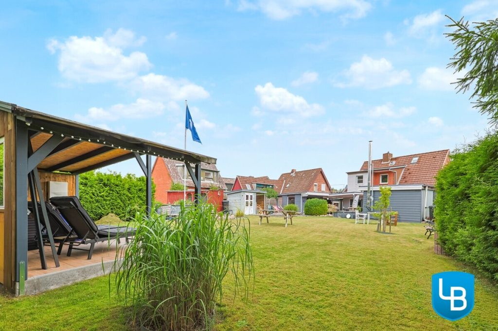 Immobilienangebot - Fockbek - Alle & Rest (Wohnen) - Familienparadies in Fockbek - Modernisiertes EFH mit traumhaftem Garten und Gästehäuschen