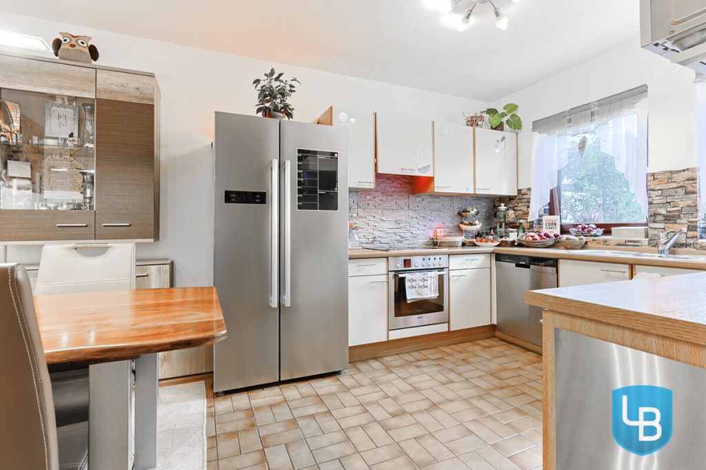 Immobilienangebot - Plön - Alle & Rest (Wohnen) - Kapitalanleger aufgepasst: Vermietetes Reihenmittelhaus in gefragter Plöner Lage