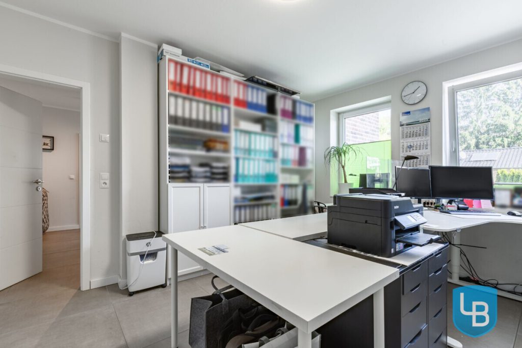 Immobilienangebot - Eutin - Alle & Rest (Wohnen) - Neuwertiges Einfamilienhaus – Bezugsfertig und familienfreundlich
