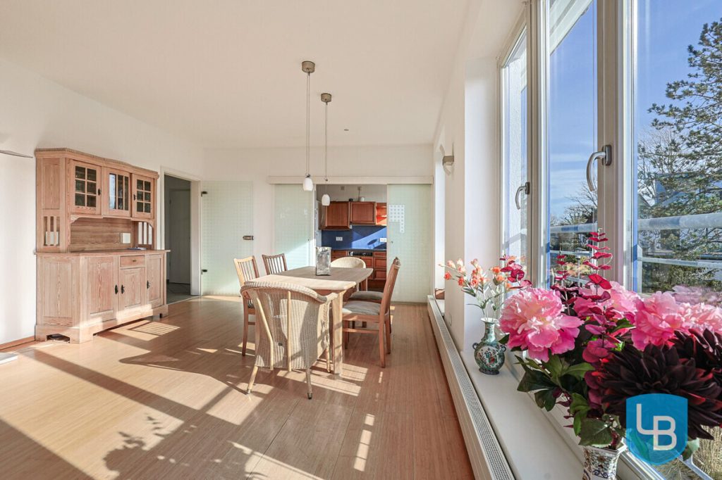 Immobilienangebot - Mönkeberg - Alle & Rest (Wohnen) - Wenn Träume wahr werden: Großzügiges Einfamilienhaus in unmittelbarer Strandnähe