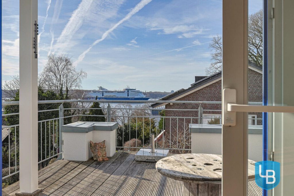 Immobilienangebot - Mönkeberg - Alle & Rest (Wohnen) - Wenn Träume wahr werden: Großzügiges Einfamilienhaus in unmittelbarer Strandnähe