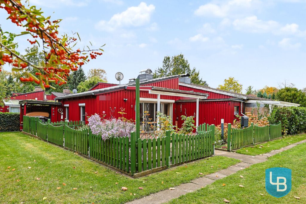 Immobilienangebot - Plön - Alle & Rest (Wohnen) - Möblierter Bungalow in Seenähe – Ihr Rückzugsort am Schöhsee