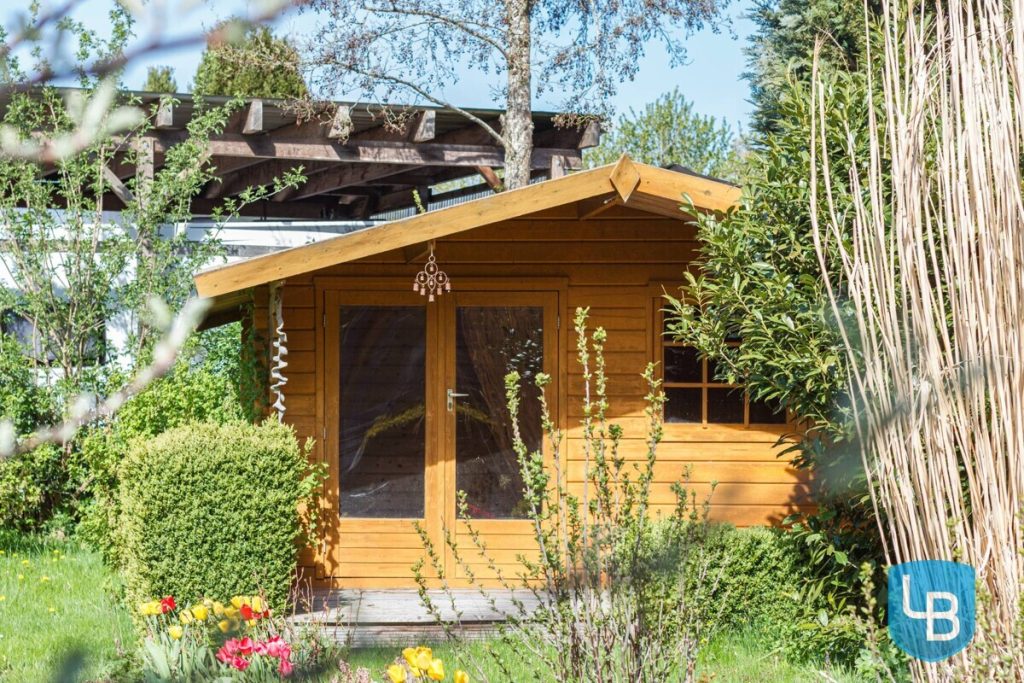 Immobilienangebot - Hutzfeld - Alle & Rest (Wohnen) - Ein Ort zum Ankommen – Architektenhaus mit Ausbaupotenzial