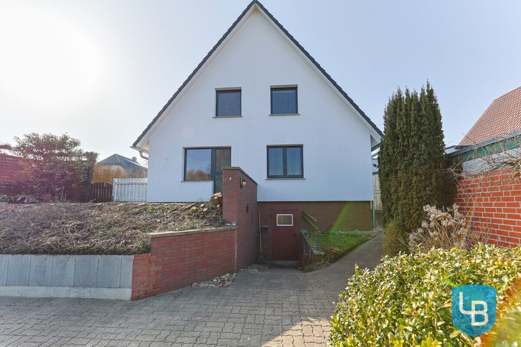 Immobilienangebot - Süsel - Alle & Rest (Wohnen) - Ihr Zuhause an der Ostsee: Einfamilienhaus in Süsel