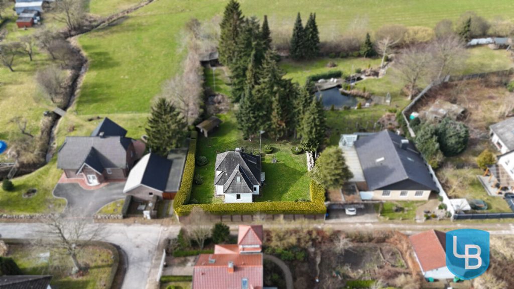 Immobilienangebot - Ahrensbök - Alle & Rest (Wohnen) - Wohnen wie im Urlaub - Kleines Einfamilienhaus in idyllischer Feldrandlage