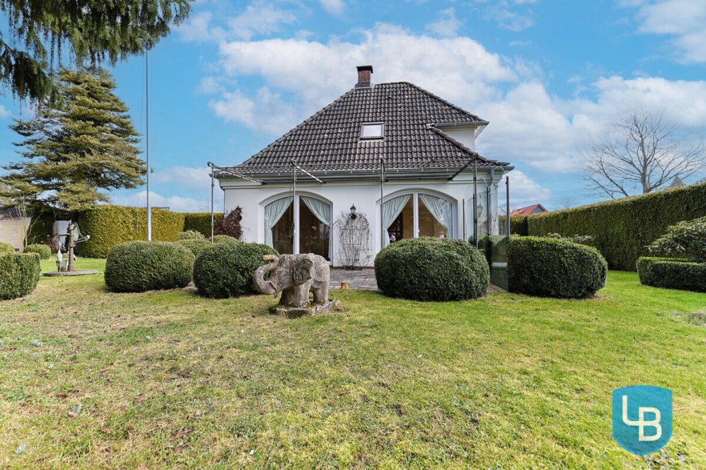 Immobilienangebot - Ahrensbök - Alle & Rest (Wohnen) - Wohnen wie im Urlaub - Kleines Einfamilienhaus in idyllischer Feldrandlage