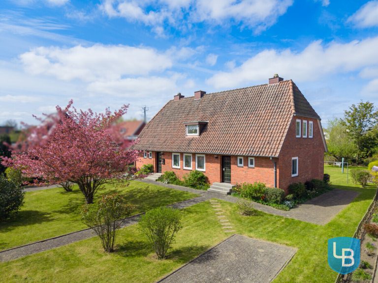 Immobilienangebot - Schönberg - Alle & Rest (Wohnen) - Zwischen Ostsee und Zukunft - Tolles Haus mit zwei Wohneinheiten in Schönberg