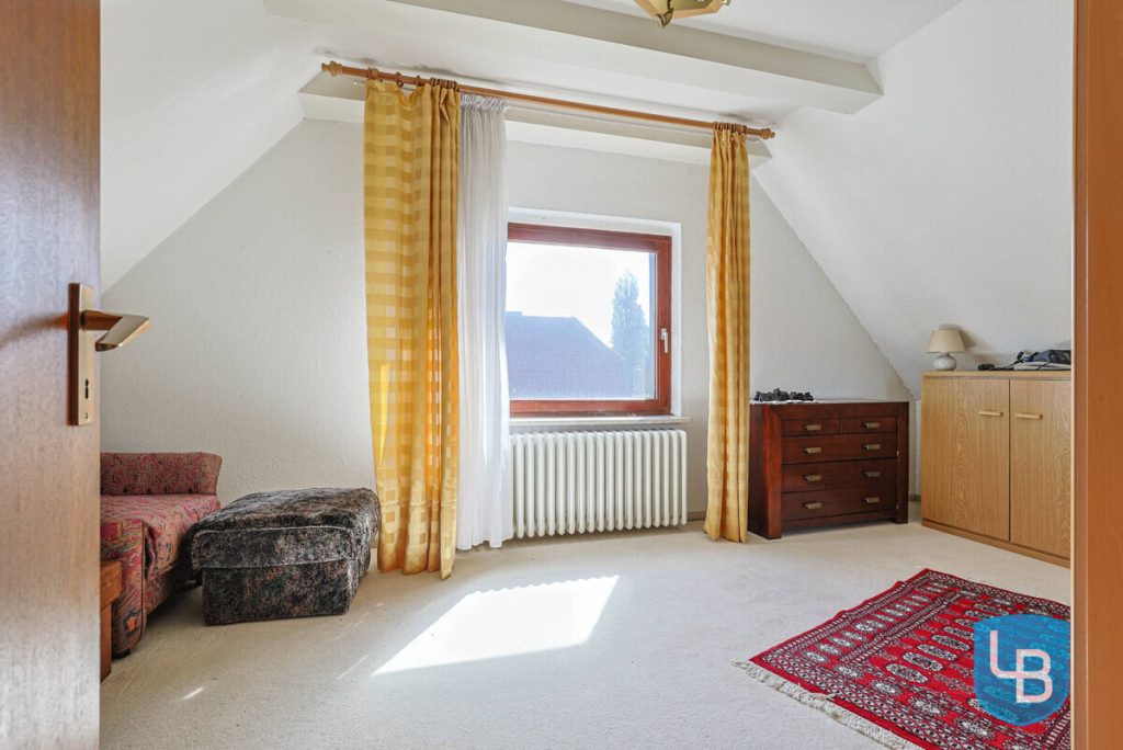 Immobilienangebot - Bösdorf Oberkleveez - Alle & Rest (Wohnen) - Verwirklichen Sie Ihre Wohnträume in Bösdorf! Einfamilienhaus in Feldrandlage