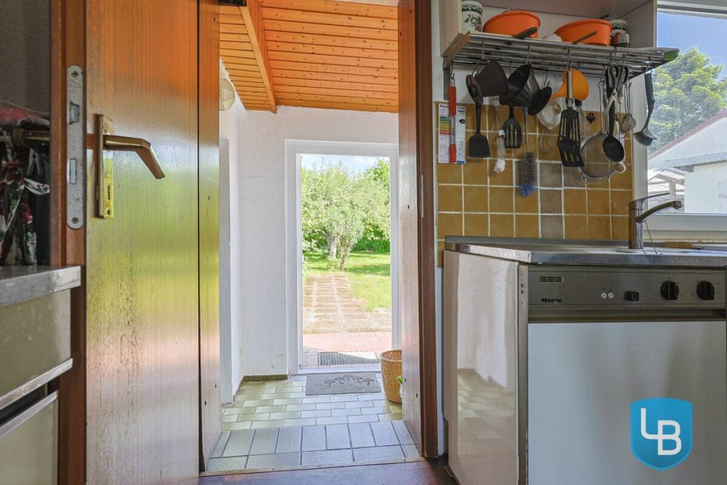Immobilienangebot - Bösdorf Oberkleveez - Alle & Rest (Wohnen) - Verwirklichen Sie Ihre Wohnträume in Bösdorf! Einfamilienhaus in Feldrandlage