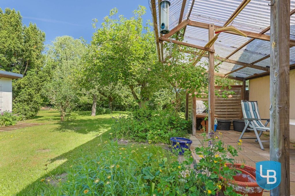 Immobilienangebot - Bösdorf Oberkleveez - Alle & Rest (Wohnen) - Verwirklichen Sie Ihre Wohnträume in Bösdorf! Einfamilienhaus in Feldrandlage