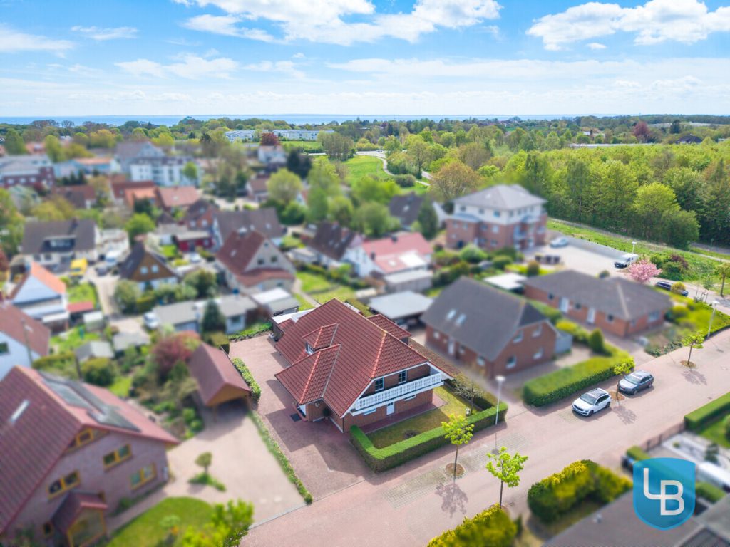 Immobilienangebot - Grömitz - Alle & Rest (Wohnen) - Ruhige Wohnlage mit Ostseenähe – Zweifamilienhaus mit Perspektive