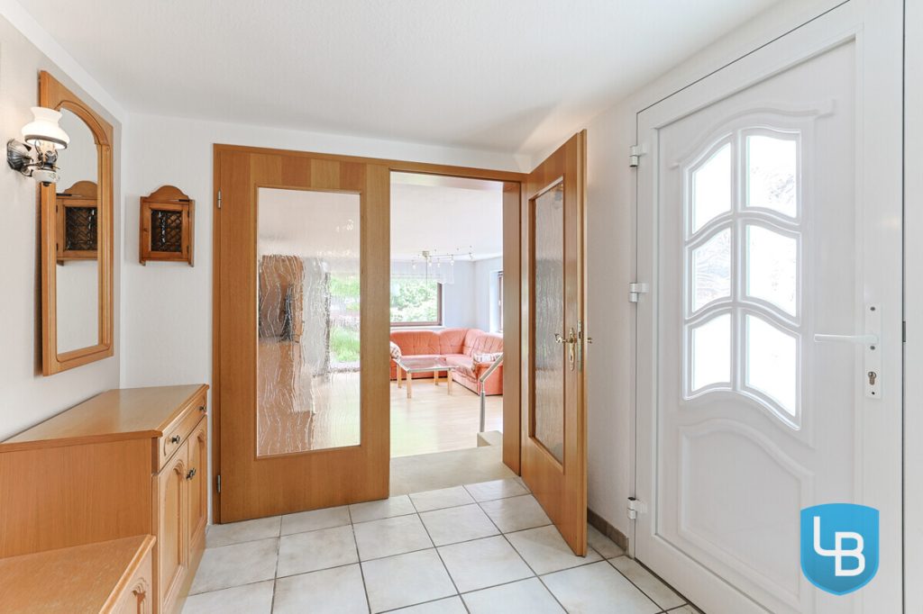 Immobilienangebot - Schwentinental-Klausdorf - Alle & Rest (Wohnen) - Sanierungsbedürftige Doppelhaushälfte in beliebter Lage von Schwentinental!