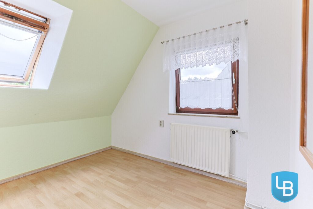 Immobilienangebot - Schwentinental-Klausdorf - Alle & Rest (Wohnen) - Sanierungsbedürftige Doppelhaushälfte in beliebter Lage von Schwentinental!