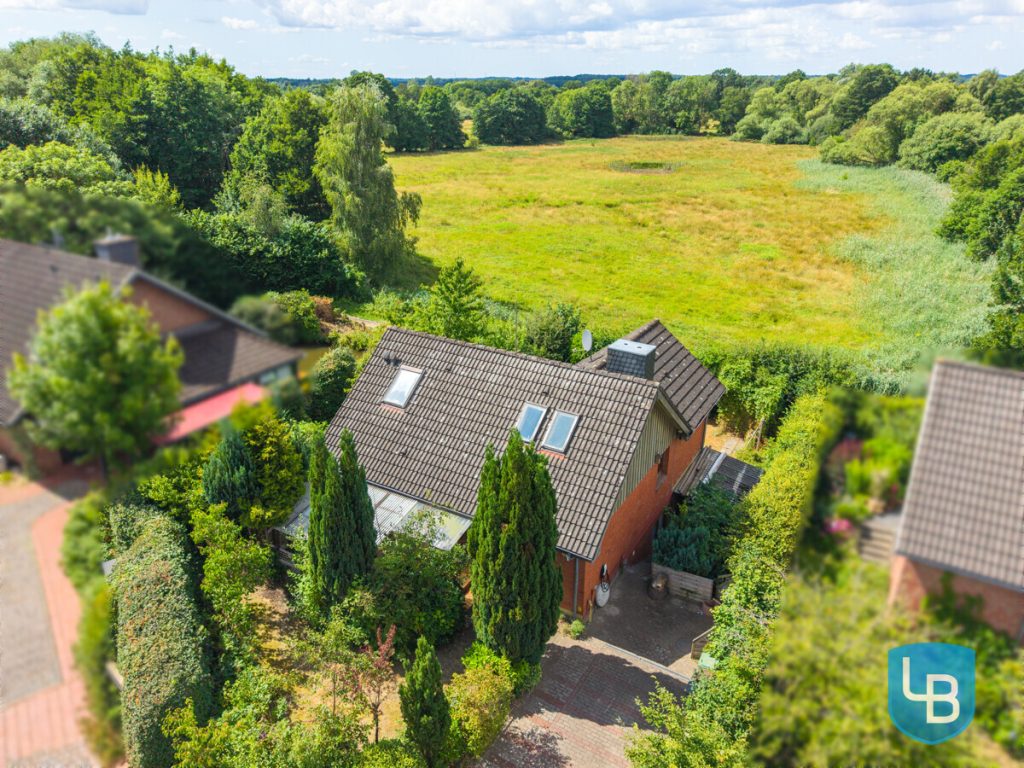 Immobilienangebot - Preetz - Alle & Rest (Wohnen) - Viel Platz für die ganze Familie – Einfamilienhaus mit Potenzial in Feldrandlage