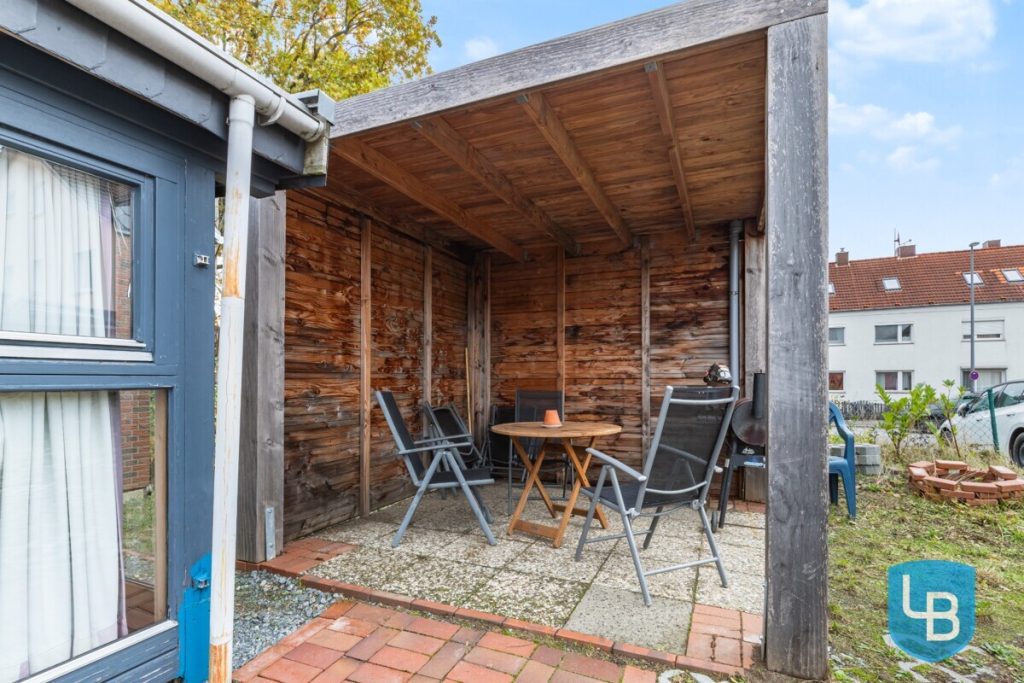 Immobilienangebot - Kiel - Alle & Rest (Wohnen) - Eine Kapitalanlage die sich rechnet - Vermietetes Zweifamilienhaus
