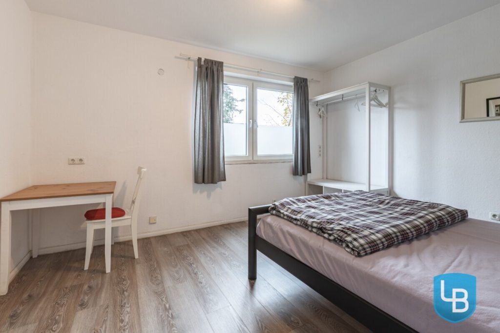 Immobilienangebot - Kiel - Alle & Rest (Wohnen) - Eine Kapitalanlage die sich rechnet - Vermietetes Zweifamilienhaus