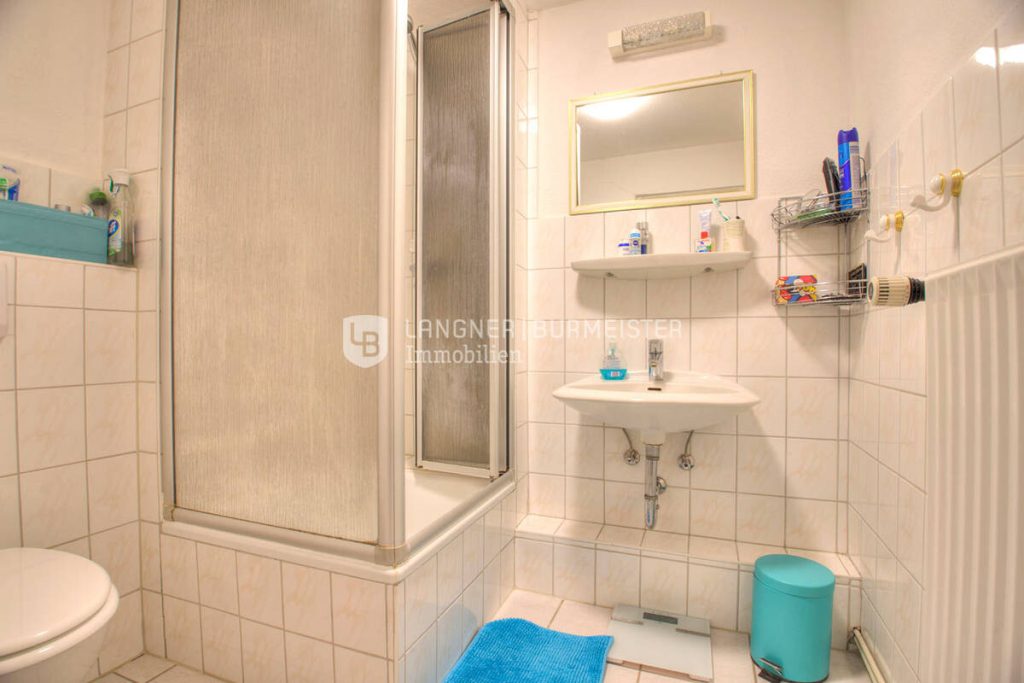 Immobilienangebot - Ascheberg (Holstein) - Alle & Rest (Wohnen) - Großzügige Mietwohnung auf zwei Etagen mit eigenem Garten