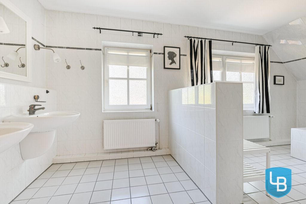 Immobilienangebot - Kühren - Alle & Rest (Wohnen) - Ein Zuhause mit Raum zum Leben – großzügig, offen und eingebettet in eine grüne Oase