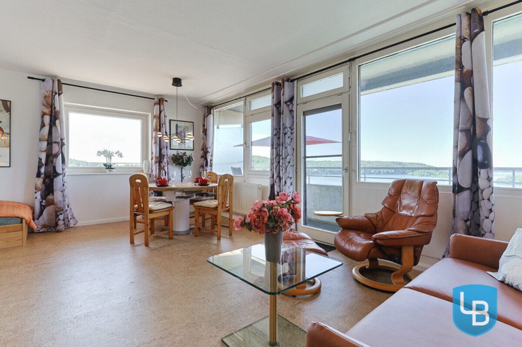 Immobilienangebot - Malente - Alle & Rest (Wohnen) - Seeblick gewünscht? Modernisierte Wohnung im 9. Stock direkt am Dieksee
