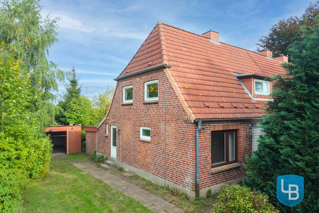 Immobilienangebot - Blekendorf / Friederikental - Alle & Rest (Wohnen) - Doppelhaushälfte mit großem Grundstück und viel Potenzial in ländlicher Lage