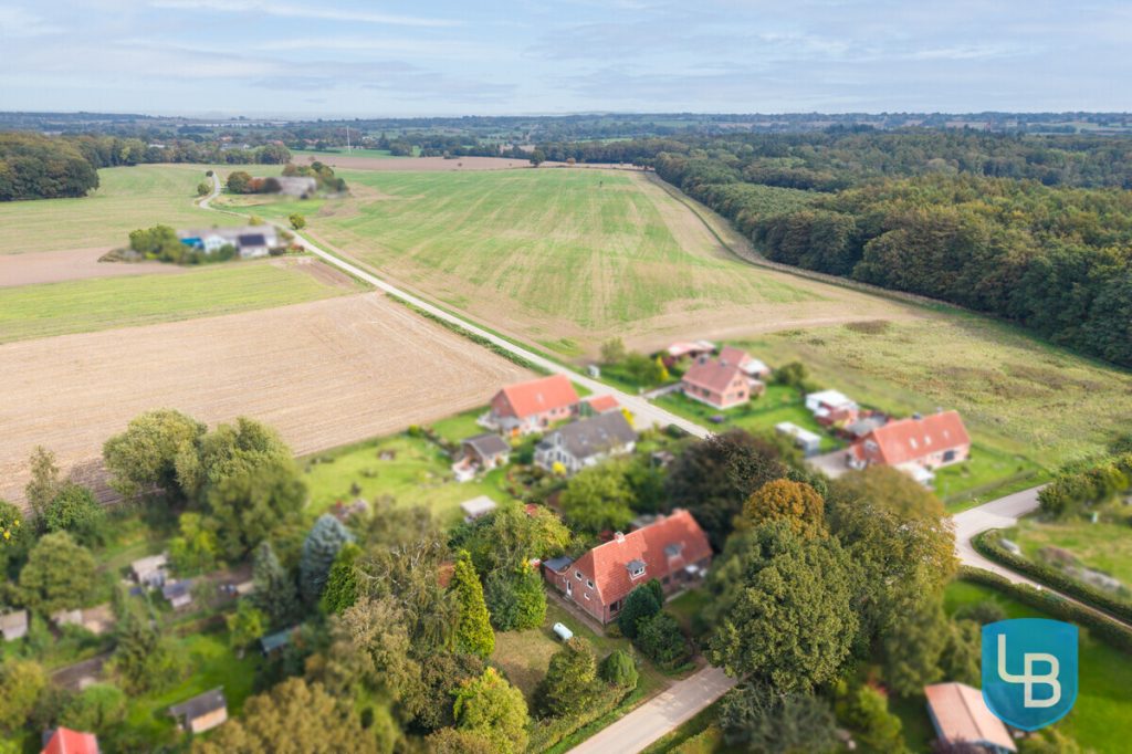 Immobilienangebot - Blekendorf / Friederikental - Alle & Rest (Wohnen) - Doppelhaushälfte mit großem Grundstück und viel Potenzial in ländlicher Lage