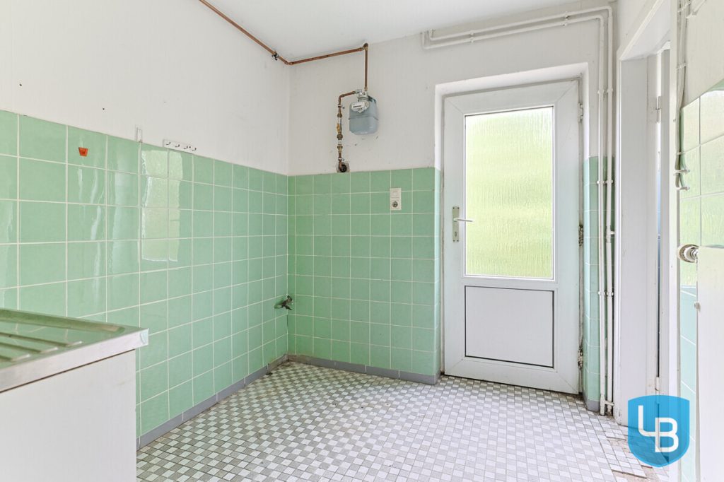 Immobilienangebot - Blekendorf / Friederikental - Alle & Rest (Wohnen) - Doppelhaushälfte mit großem Grundstück und viel Potenzial in ländlicher Lage