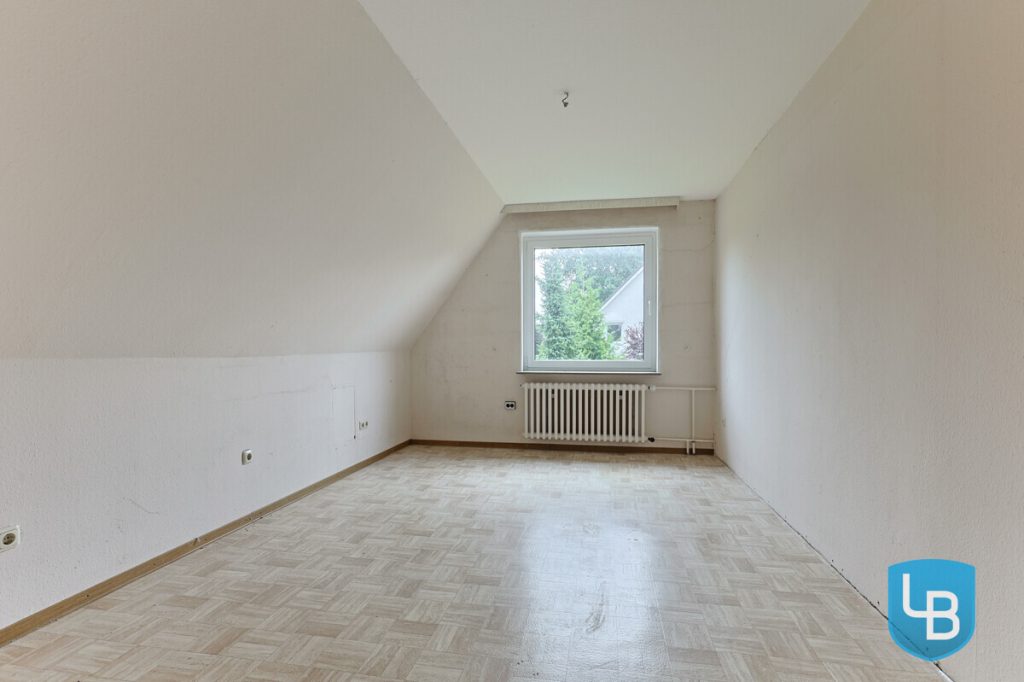 Immobilienangebot - Schwentinental - Alle & Rest (Wohnen) - Tolles Einfamilienhaus nahe der Schwentine wartet auf Ihren  Glanz!