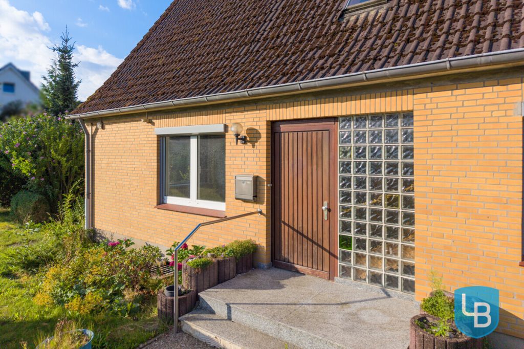 Immobilienangebot - Schwentinental - Alle & Rest (Wohnen) - Tolles Einfamilienhaus nahe der Schwentine wartet auf Ihren  Glanz!