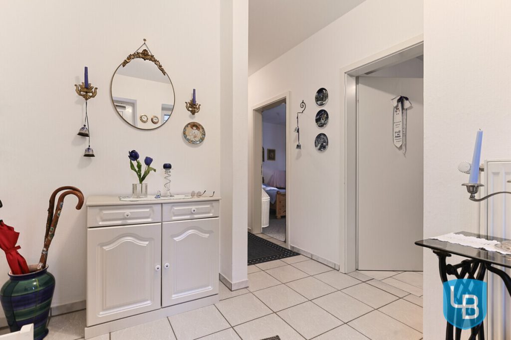 Immobilienangebot - Schellhorn - Alle & Rest (Wohnen) - Drei Wohneinheiten – ein Paket: Vermietetes Doppelhaus als attraktive Kapitalanlage