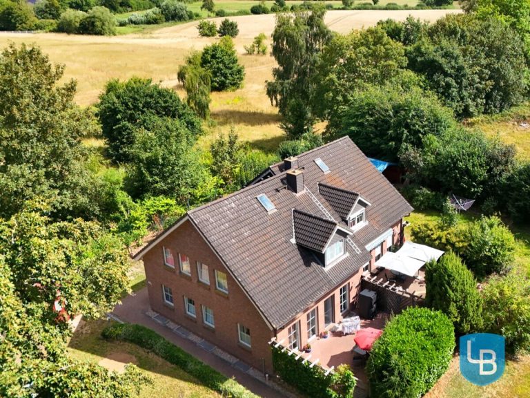 Immobilienangebot - Schellhorn - Alle & Rest (Wohnen) - Ruhige Feldrandlage vor den Toren von Preetz – Vermietete Doppelhaushälfte für Kapitalanleger
