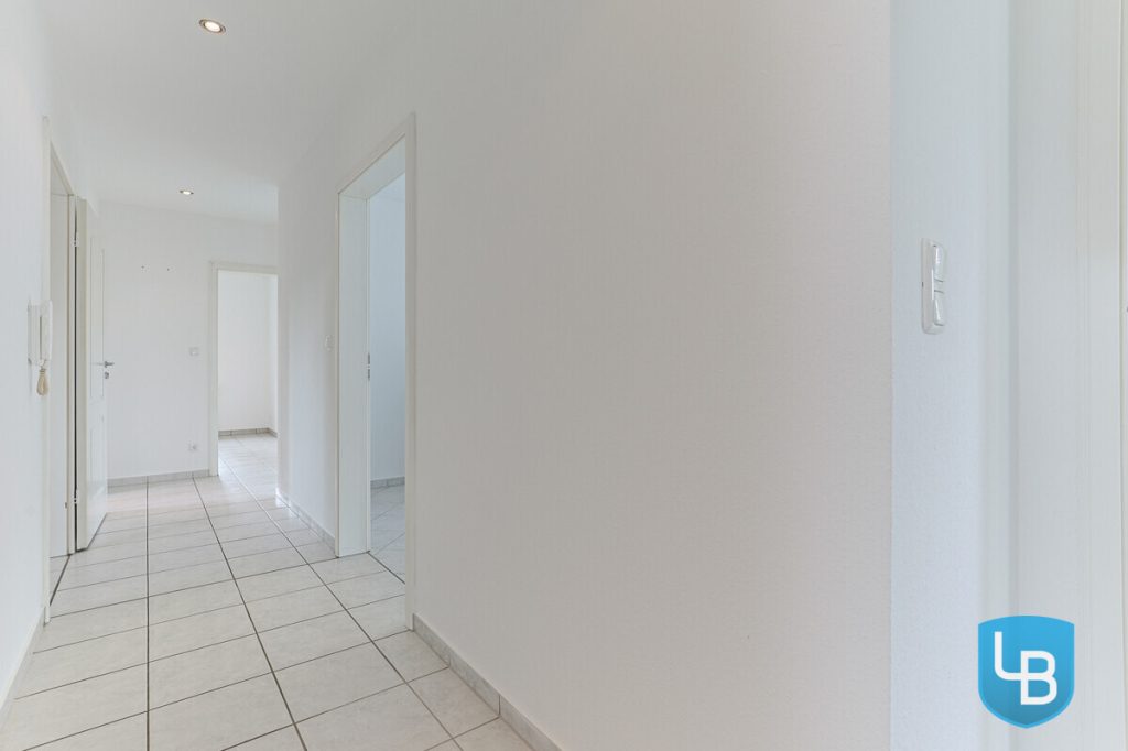 Immobilienangebot - Mönkeberg - Alle & Rest (Wohnen) - Zwei Einheiten, ein Zuhause! Großzügiges, modernes Haus in begehrter Lage von Mönkeberg