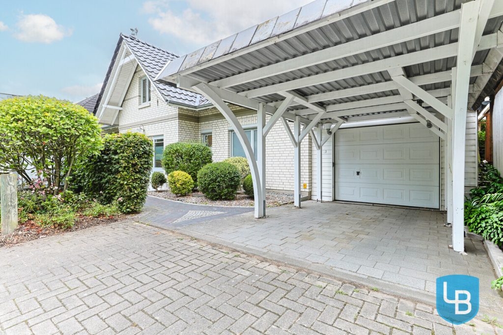 Immobilienangebot - Mönkeberg - Alle & Rest (Wohnen) - Zwei Einheiten, ein Zuhause! Großzügiges, modernes Haus in begehrter Lage von Mönkeberg