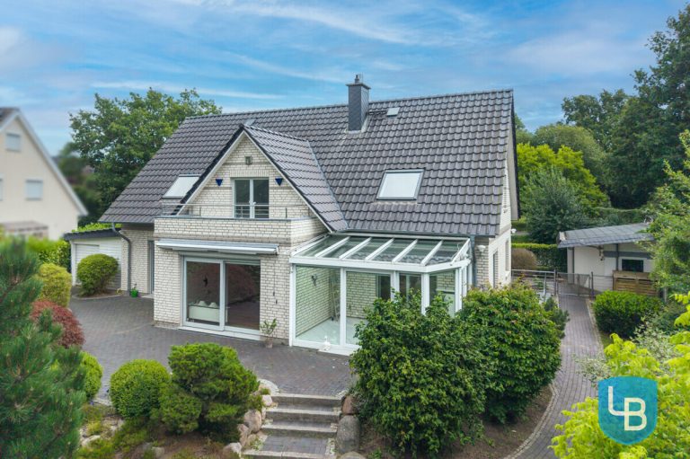 Immobilienangebot - Mönkeberg - Alle & Rest (Wohnen) - Zwei Einheiten, ein Zuhause! Großzügiges, modernes Haus in begehrter Lage von Mönkeberg