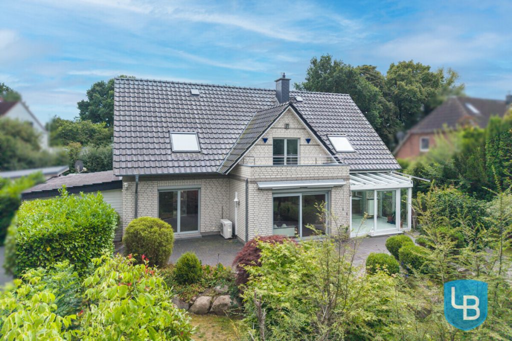 Immobilienangebot - Mönkeberg - Alle & Rest (Wohnen) - Zwei Einheiten, ein Zuhause! Großzügiges, modernes Haus in begehrter Lage von Mönkeberg