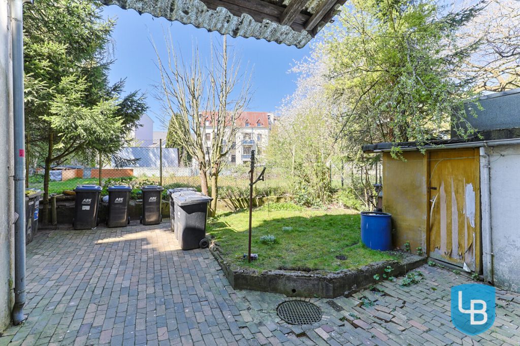 Immobilienangebot - Kiel - Alle & Rest (Wohnen) - Freie Altbauwohnung im Herzen von Gaarden sucht neue Eigentümer!