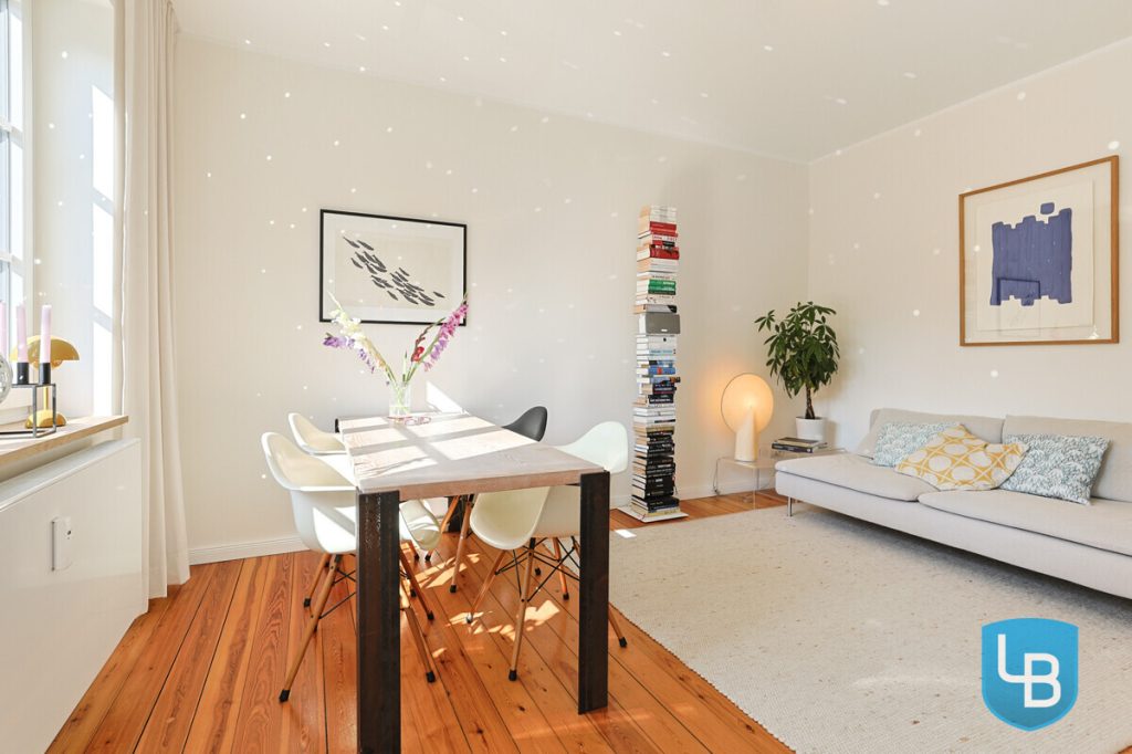 Immobilienangebot - Kiel - Alle & Rest (Wohnen) - Perfekte Lage in Uni-Nähe – Top modernisierte 2,5-Zimmer-Wohnung mit Stellplatz, sofort bezugsfrei