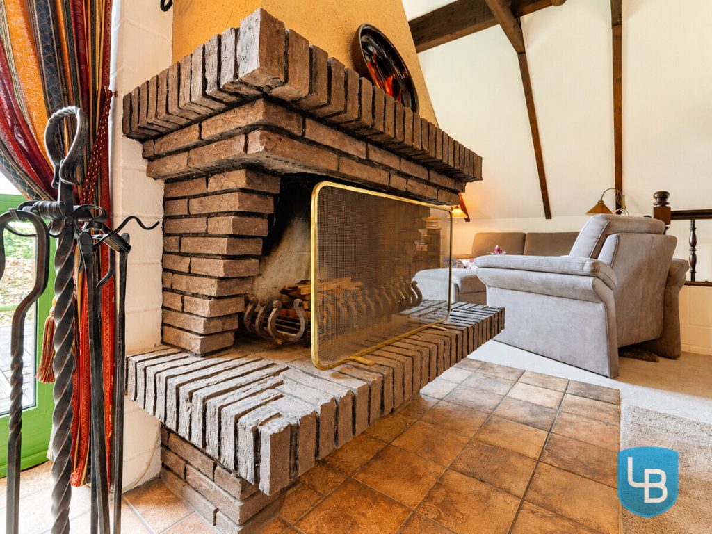 Immobilienangebot - Kiel - Alle & Rest (Wohnen) - Ein Zuhause, das begeistert – außergewöhnliche Architektur mit unverwechselbarem Charme