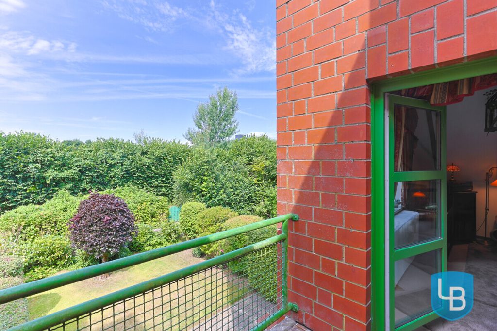 Immobilienangebot - Kiel - Alle & Rest (Wohnen) - Ein Zuhause, das begeistert – außergewöhnliche Architektur mit unverwechselbarem Charme