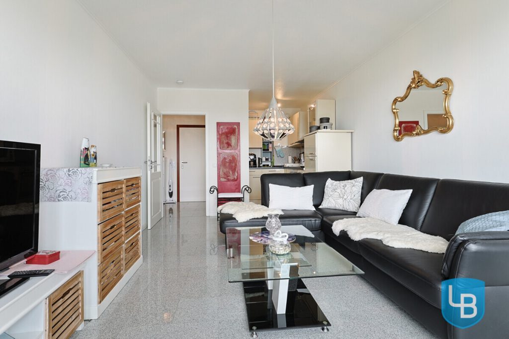 Immobilienangebot - Plön - Alle & Rest (Wohnen) - Gepflegte 2-Zimmer-Wohnung über den Dächern von Plön und mit direktem Seeblick