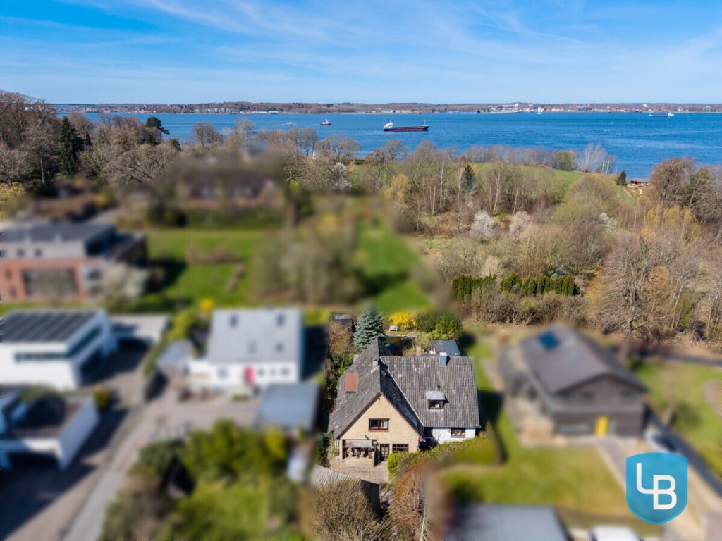 Immobilienangebot - Heikendorf - Grundstücke - Für Bauherren:  Grundstück mit Altbestand erwartet Ihren Neubau